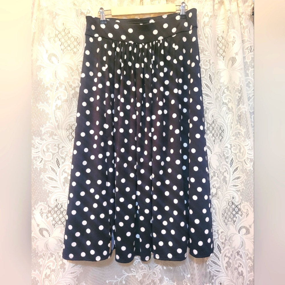 New York Clothing & Co. Womens Size M Navy Blue w/ White Polka Dots Midi Skirt